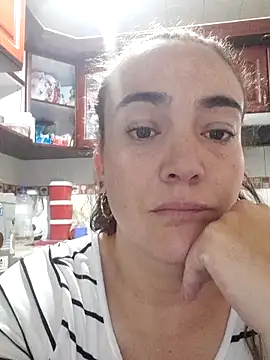 skayhot  online show from 02.14.26