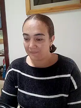 skayhot  online show from 02.23.26