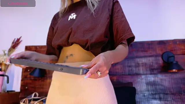 Celeste sanz online show from 02.28.26