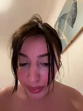 Snapshot of Hot_malak chatting on 03.14.25 Hot malak online show from 03.14.25