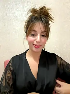 Hot malak online show from 10.23.25