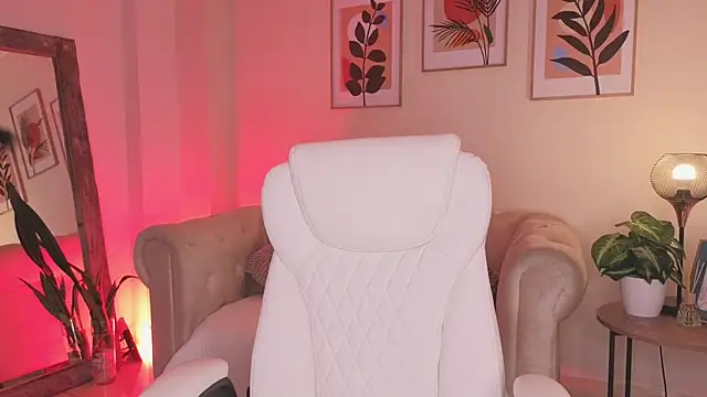 DahianaWalcott online show from 04.16.26