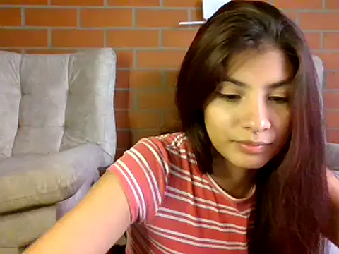 Snapshot of hanna_beili chatting on 12.04.24 hanna beili online show from 12.04.24