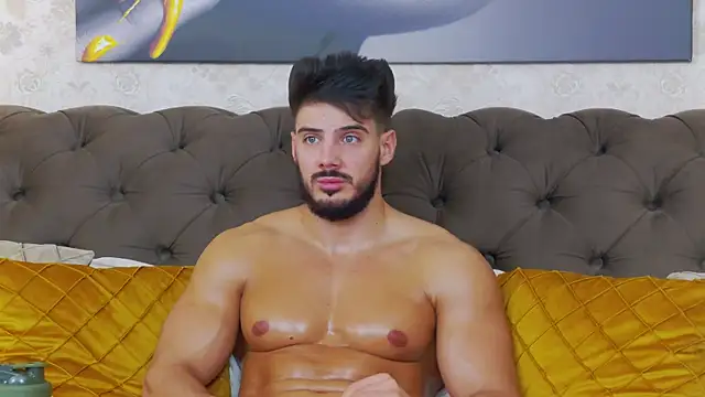 Snapshot of DustinKeent chatting on 12.07.24 DustinKeent online show from 12.07.24