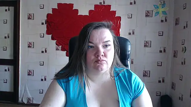 Snapshot of TasyaBigTTs chatting on 03.20.25 TasyaBigTTs online show from 03.20.25