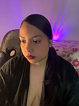 Snapshot of emiily15__ chatting on 10.26.25 emiily15 online show from 10.26.25