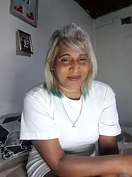 Snapshot of Goodgirlsue_77 chatting on 07.16.26 Goodgirlsue 77 online show from 07.16.26