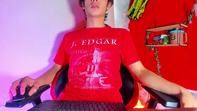 LilOwen  online show from 04.16.26