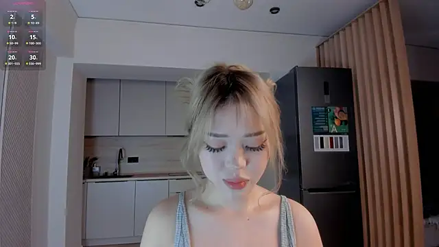 nacumi mi online show from 12.18.25