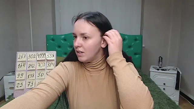 IsabelBlackberry online show from 01.22.25