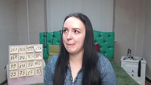 IsabelBlackberry online show from 02.09.25