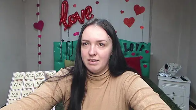 IsabelBlackberry online show from 02.24.25