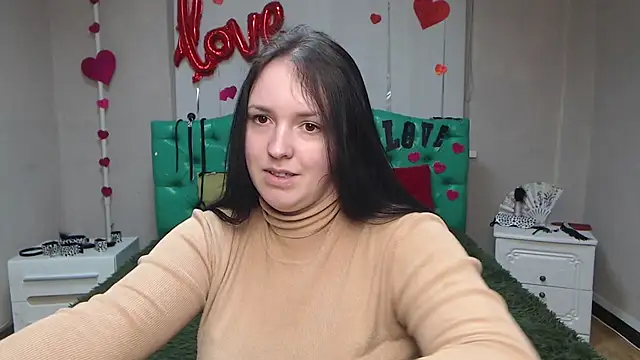 IsabelBlackberry online show from 03.13.25