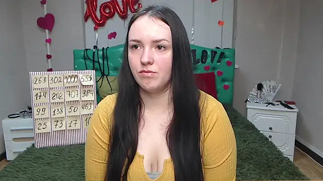 IsabelBlackberry online show from 03.14.25