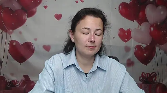Snapshot of MarieSho chatting on 07.10.26 MarieSho online show from 07.10.26