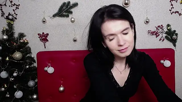 JasmineKouch online show from 01.04.25