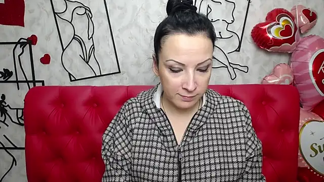 ElizabethSho online show from 03.10.25