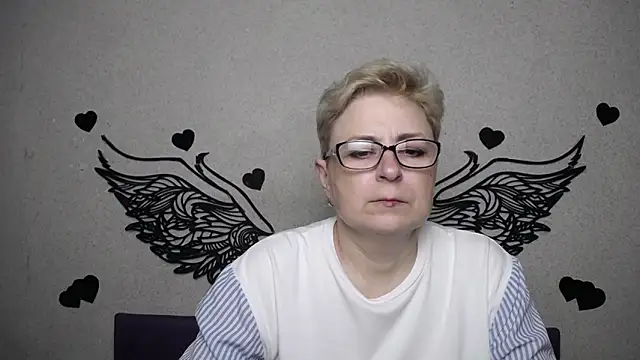 EmiliaGree online show from 04.01.26