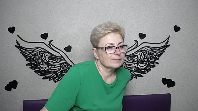 EmiliaGree online show from 04.07.26