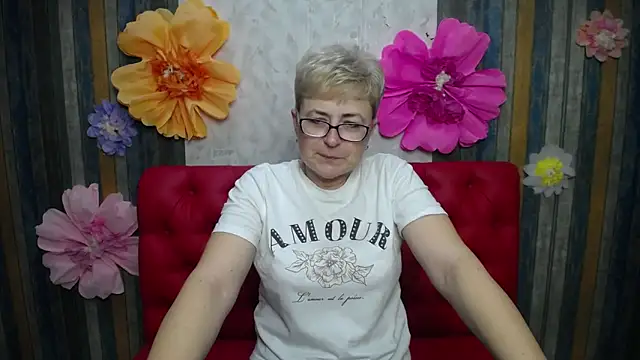 EmiliaGree online show from 04.08.26