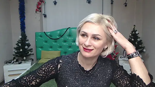 OliviaHorst online show from 12.19.24