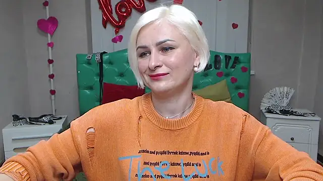 OliviaHorst online show from 09.18.25