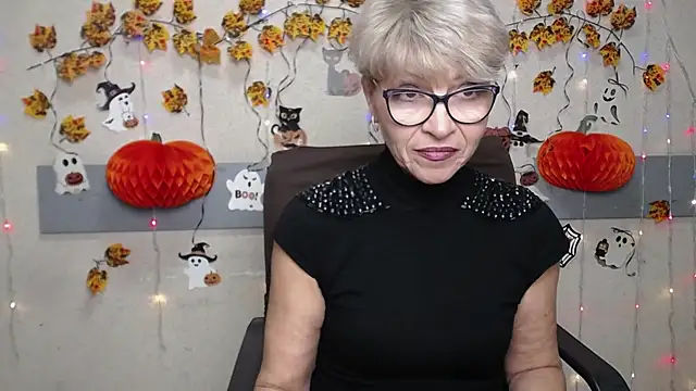 EllaBonito online show from 10.22.25