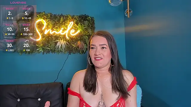 Snapshot of celestelewis chatting on 12.02.25 celestelewis online show from 12.02.25