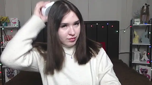 LauraHlot online show from 02.01.25