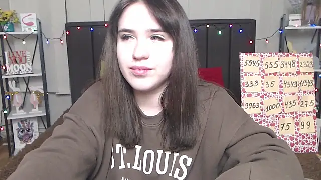 LauraHlot online show from 02.02.25