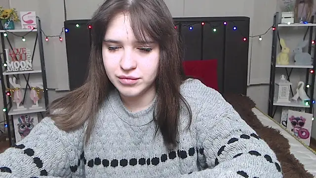 LauraHlot online show from 02.10.25