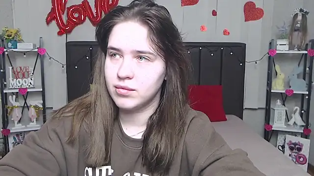 LauraHlot online show from 03.10.25