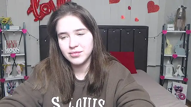 LauraHlot online show from 03.10.25