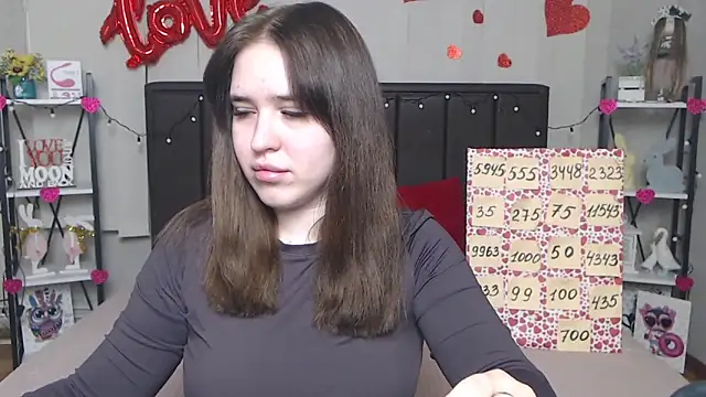 LauraHlot online show from 03.21.25