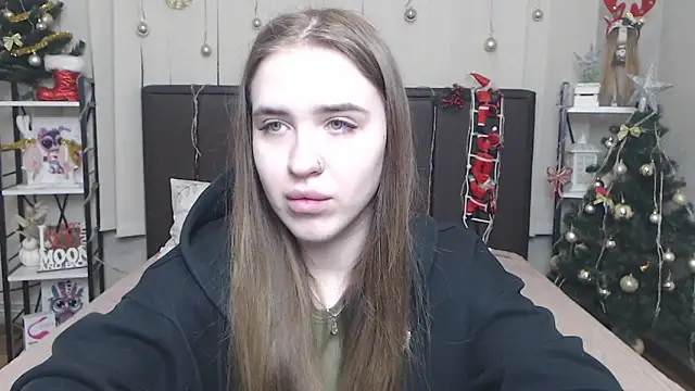 Snapshot of LauraHlot chatting on 01.08.26 LauraHlot online show from 01.08.26