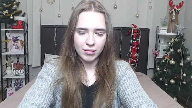 Snapshot of LauraHlot chatting on 01.11.26 LauraHlot online show from 01.11.26