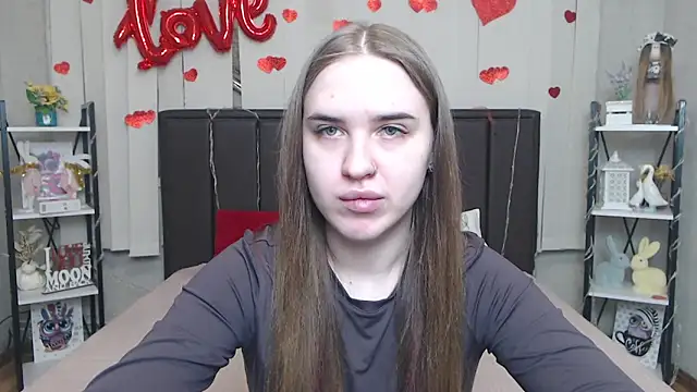 LauraHlot online show from 03.27.26