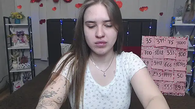 LauraHlot online show from 05.21.26