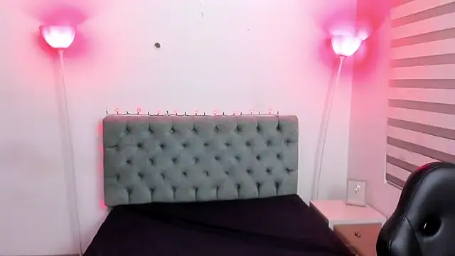 Camiila Osorio online show from 02.07.25