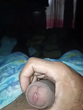 Snapshot of taylorWiiz chatting on 02.15.26 taylorWiiz online show from 02.15.26