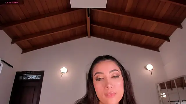 Snapshot of ValeriaVelvet chatting on 02.04.25 ValeriaVelvet online show from 02.04.25