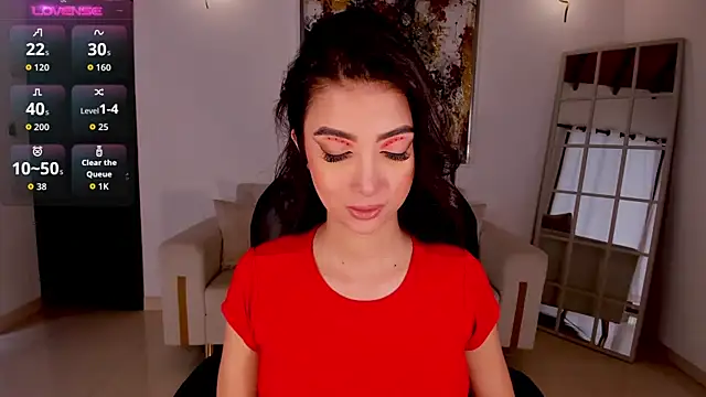 Snapshot of ValeriaVelvet chatting on 09.17.25 ValeriaVelvet online show from 09.17.25