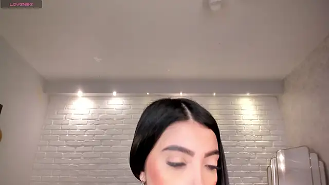 ValeriaVelvet online show from 11.16.25