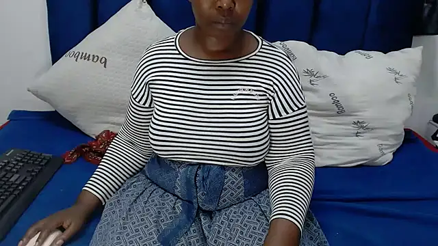 Thickchocolatex2 online show from 03.22.26