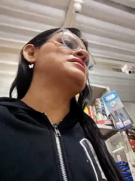 Linda Lars online show from 12.21.25