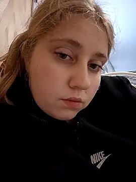 AnastasiaSky19 online show from 11.04.25