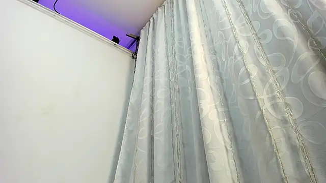 Milk max 18 online show from 03.22.25