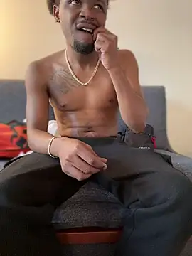 Snapshot of MobyDxck chatting on 12.15.24 MobyDxck online show from 12.15.24