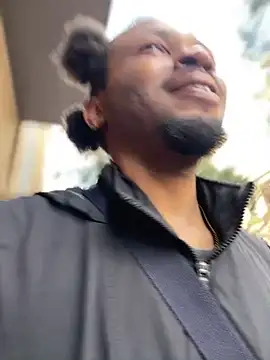 Snapshot of MobyDxck chatting on 12.28.24 MobyDxck online show from 12.28.24