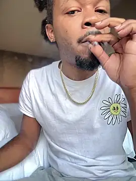 Snapshot of MobyDxck chatting on 01.03.25 MobyDxck online show from 01.03.25